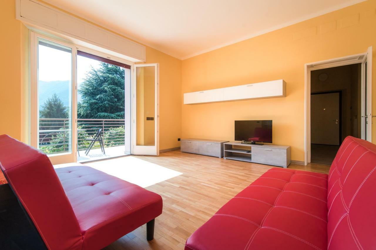 Villa Vittoria - The House Of Travelers Cernobbio Extérieur photo